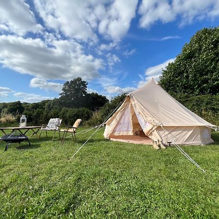 Bell Tent 4M Fossewold Farm Camping Moreton-in-Marsh Экстерьер фото