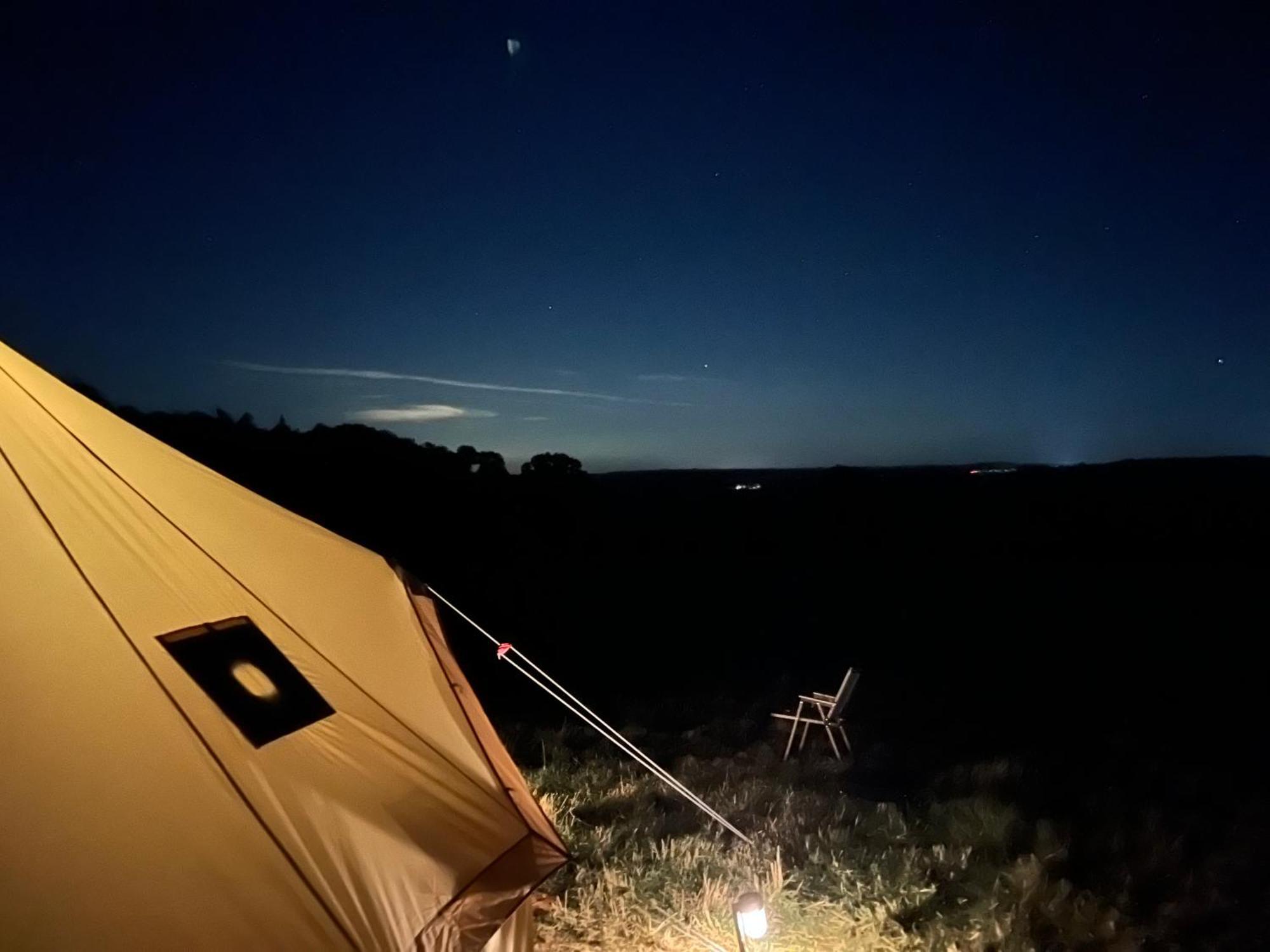 Bell Tent 4M Fossewold Farm Camping Moreton-in-Marsh Экстерьер фото