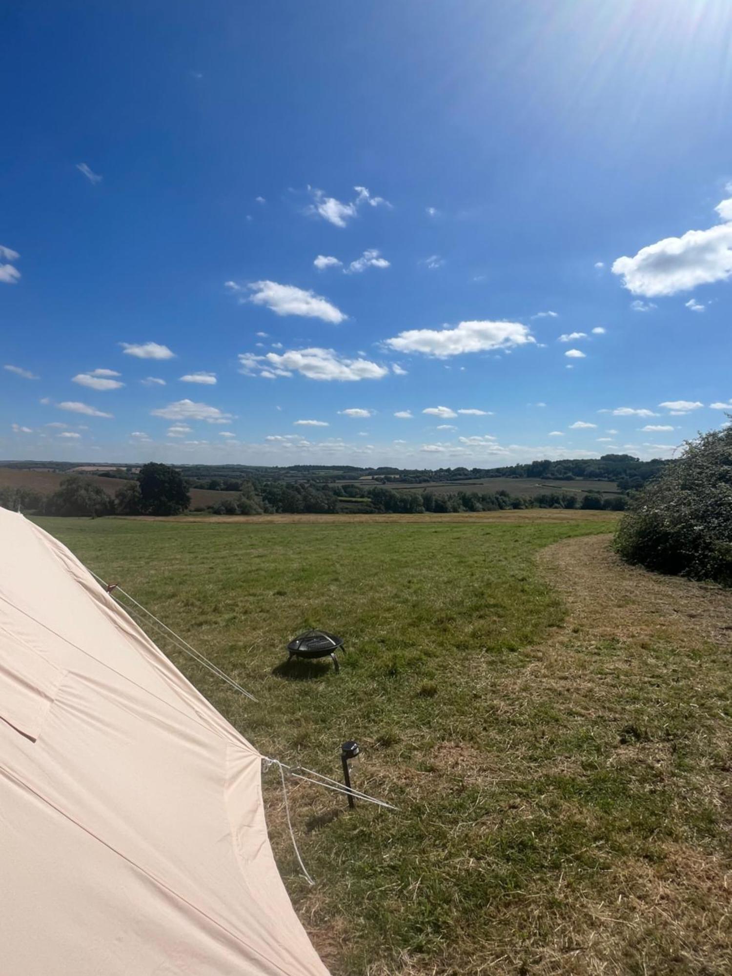 Bell Tent 4M Fossewold Farm Camping Moreton-in-Marsh Экстерьер фото