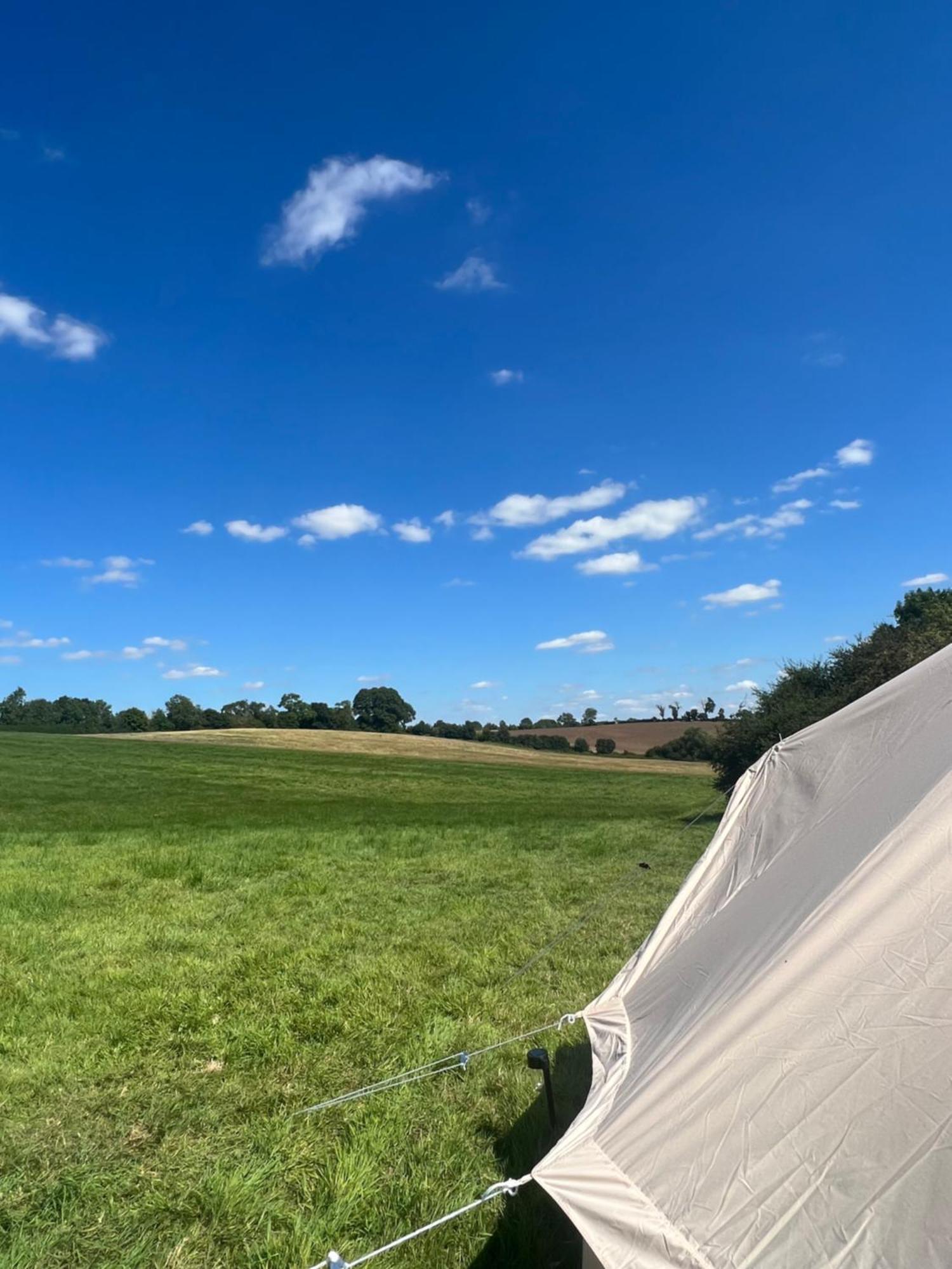 Bell Tent 4M Fossewold Farm Camping Moreton-in-Marsh Экстерьер фото